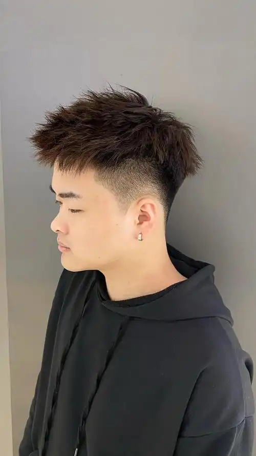 男士发型,清凉显精神,越来越多男士这样剪|圆寸头|短发|头型_网易订阅