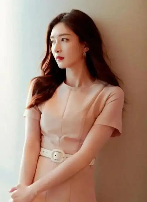 江疏影明星壁纸(28)