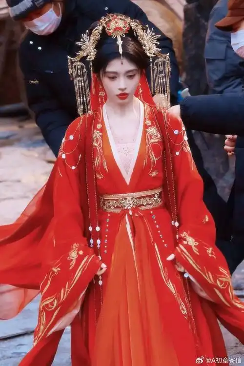 鞠婧祎花间令##鞠婧祎杨采薇