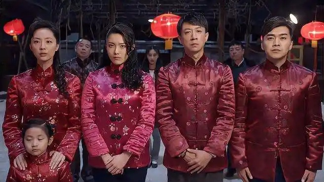 妈妈在等你:军嫂供桌请先人回家,孩子们整齐站一排,这一幕揪心-影视综