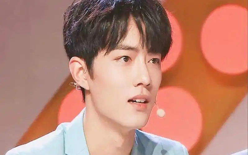 肖战到底有多帅当大家看到他抽烟的那一刻,网友们瞬间炸锅