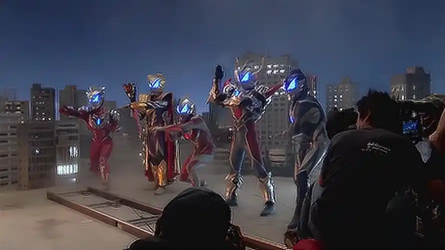 捷德奥特曼大结局拍摄花絮感谢每一位付出辛劳的工作人员