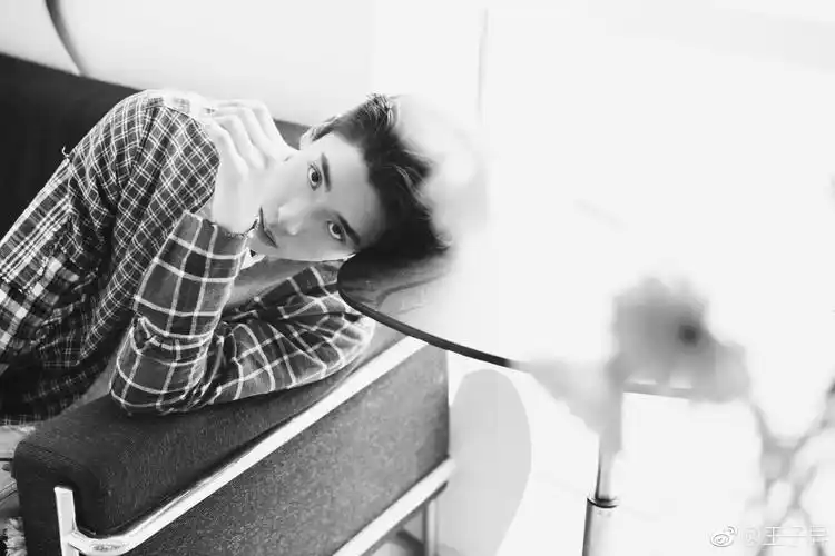 王子异 - 堆糖,美图壁纸兴趣社区