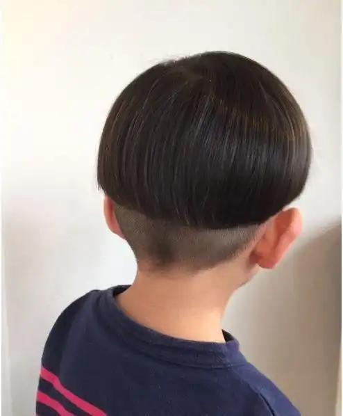 男孩发型20多款,帅气可爱真时尚,妈妈们快快收藏吧|飞机头|寸头|卷发