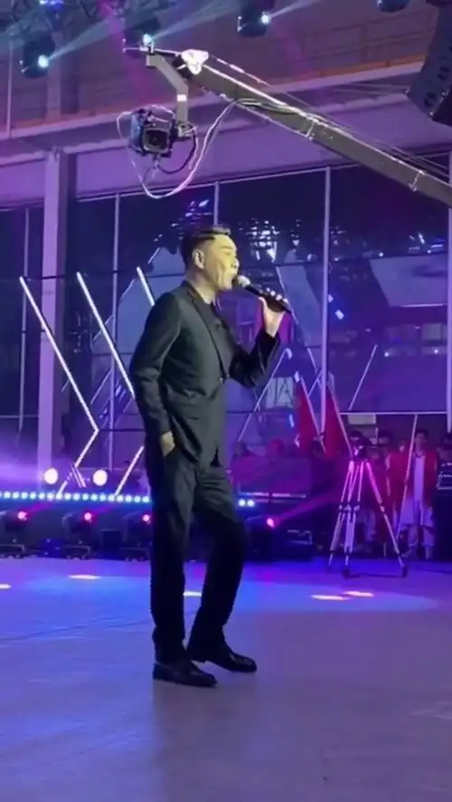 屠洪刚 #霸王 五花马,青锋剑#江山无限