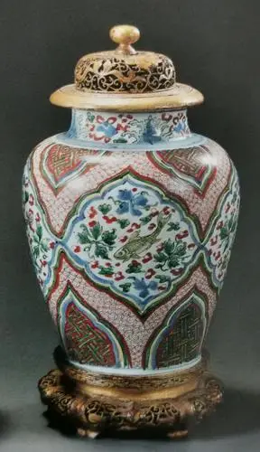 国际顶级拍卖行早期释出的明代陶瓷艺术精品—苏富比1997伦敦春拍