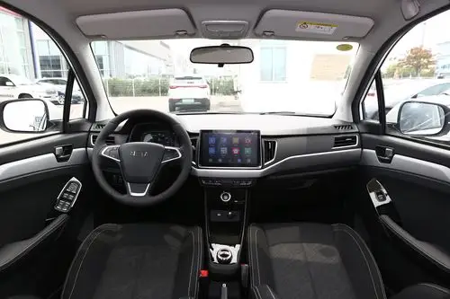 2020款 哪吒n01 380v内饰