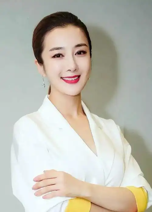 李依晓图片这身材绝了