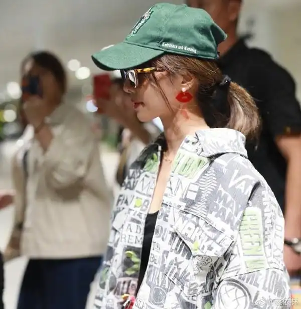 蔡依林演唱会爆满?一如既往的美翻