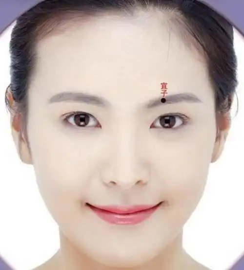 67女人身上的七处桃花痣,第四个最好!