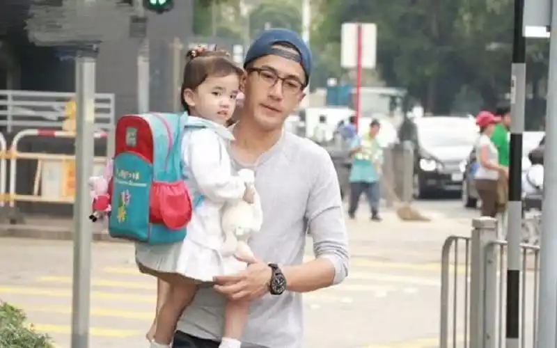 杨幂怀二胎,刘恺威不知作何感受