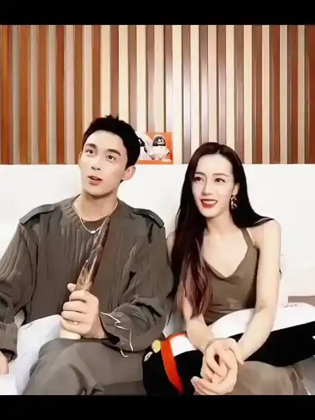 "那年春天 那年扫楼 那年长歌行一定行"……|长歌行|迪丽热巴|吴磊