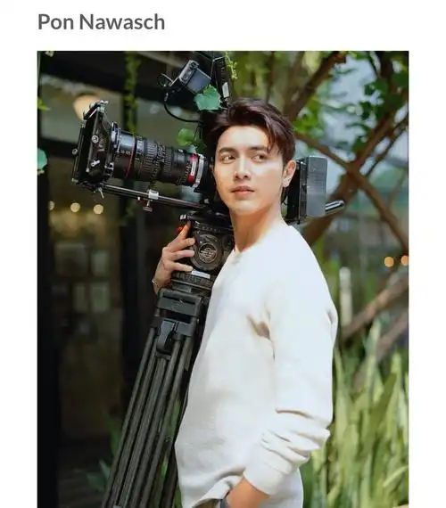 今年,他将拍摄两部新电视剧《恋焰风暴》(pom sanaeha)和《月神杀戮