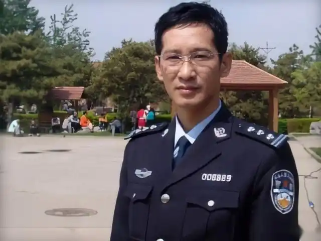 《现场铁证》饰 刑侦队长陈元