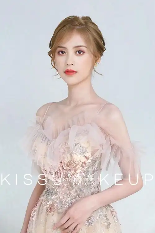 出门妆仪式造型礼服发型实用新娘婚纱造型合集