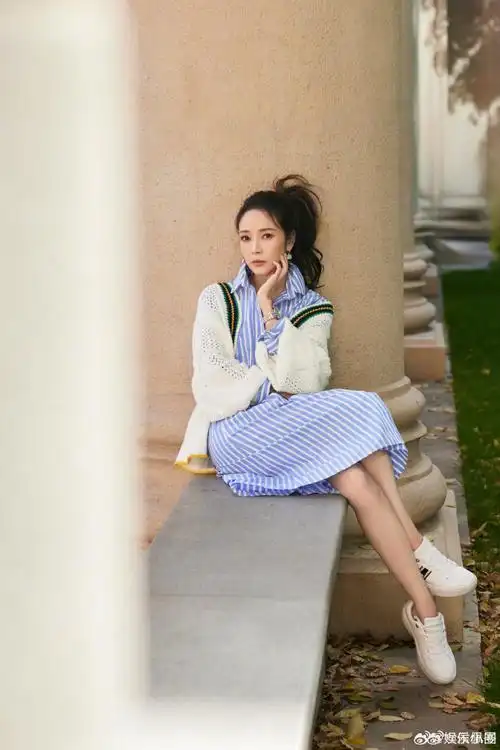 侯佩岑谎报年龄了##侯佩岑不老女神