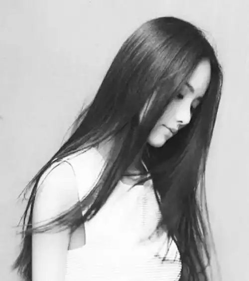 试试这种真人美女系列的女生头像~黑发少女_妖娆妩媚_侧脸