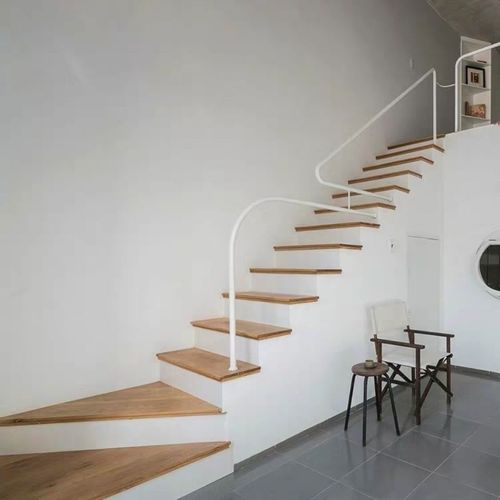 强化楼梯踏步板  高耐磨 花色多  可来样加工  仿实木