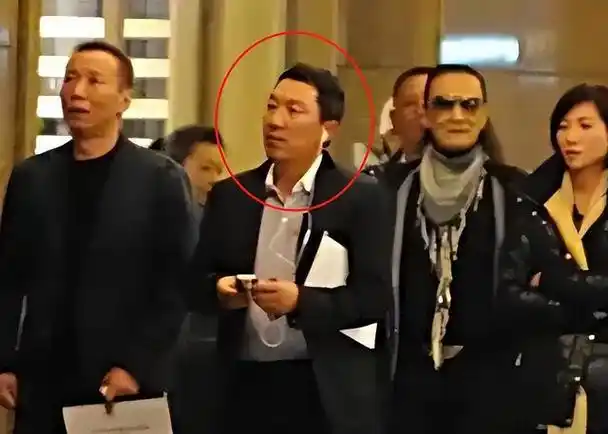 鄢颇|殷桃|梅婷|李小冉|孙东海|应采儿|徐佳宁_网易订阅