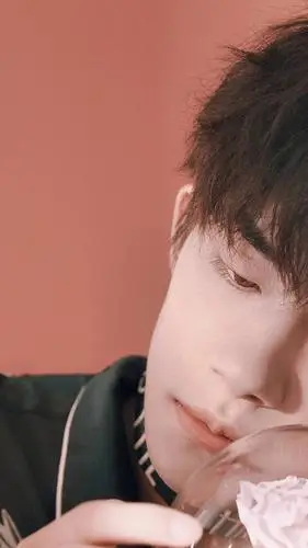 tfboys 易烊千玺 头像壁纸