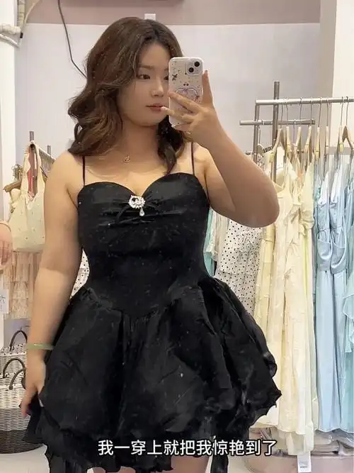 150斤微胖女生,勇闯微胖女装实体店