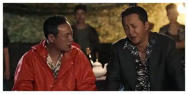 但你们有没有发现里面竟然有我们熟悉的大佬——韩庚!