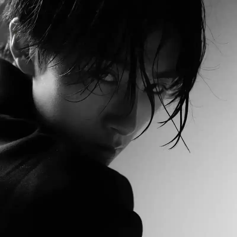 帅哥的头像谁想要?#优质头像 #帅哥 #头像 #头像分享  - 抖音