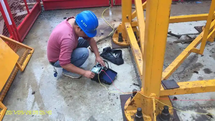 塔吊接地电阻进行检查