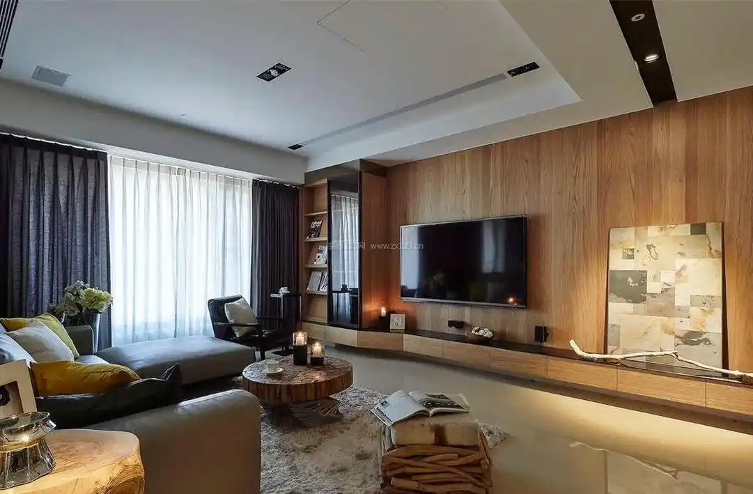 现代简约客厅木质电视背景墙装修效果图 时尚简约风格客厅背景墙