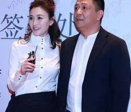 【图】网传徐佳宁徐翠翠离婚 现仍李小冉成功上位成徐太太