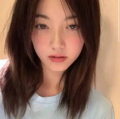 美好的微信头像换一张吧