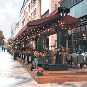 梓晴遮阳棚雨棚户外庭院遮阳蓬电动伸缩式棚子商业街防晒折叠雨蓬