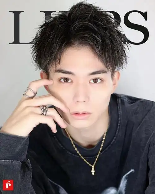 两侧铲短男发:帅气,利落与百变的新风尚|烫发|寸头|飞机头|男士发型