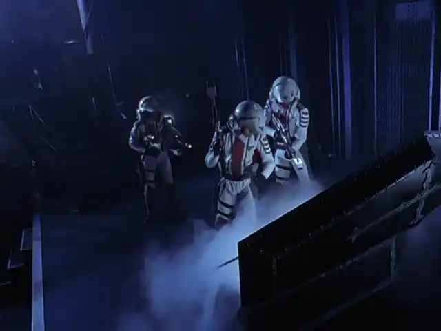 迪迦:话说你相信世界上有吸血鬼的存在吗?