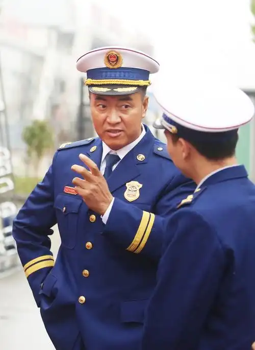 演员专访那志东荣誉高于一切