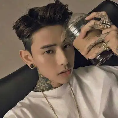 霸气纹身社会人_重口味男生头像图片_扣扣居