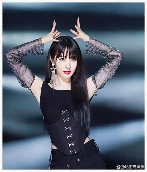 曾和黄晓明分手的李菲儿,现状如何?