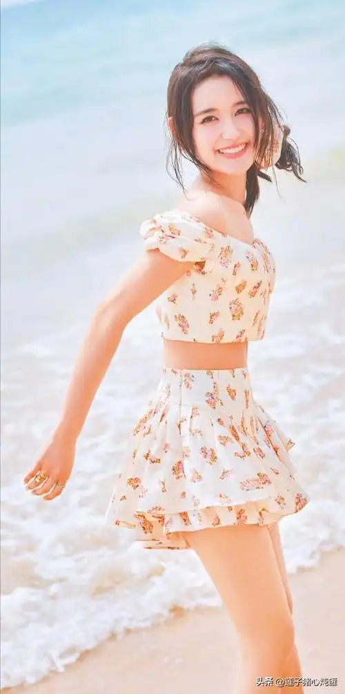 蒋依依男人装元气大片