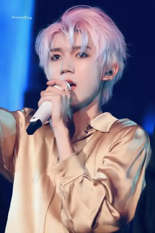 王源客厅狂欢巡演