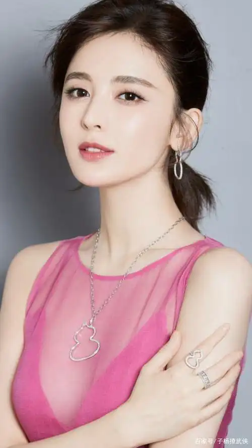 古力娜扎唯美惊艳写真照,值得收藏