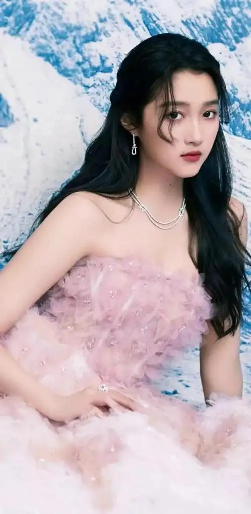 明星关晓彤高清写真