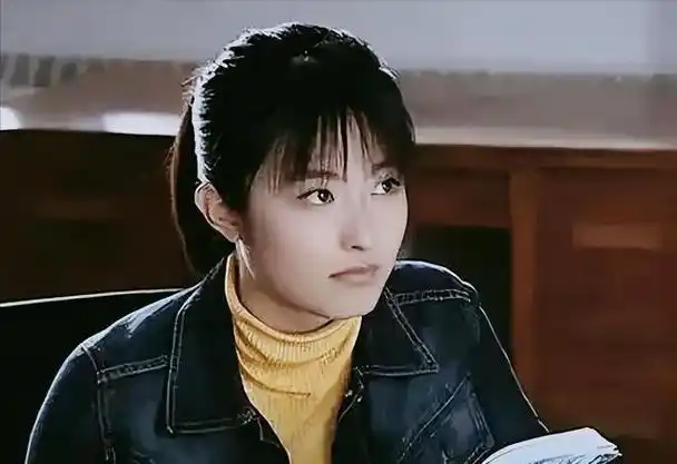 她长得漂亮演技好,出道18年不温不火,40岁解锁新身份成人生赢家