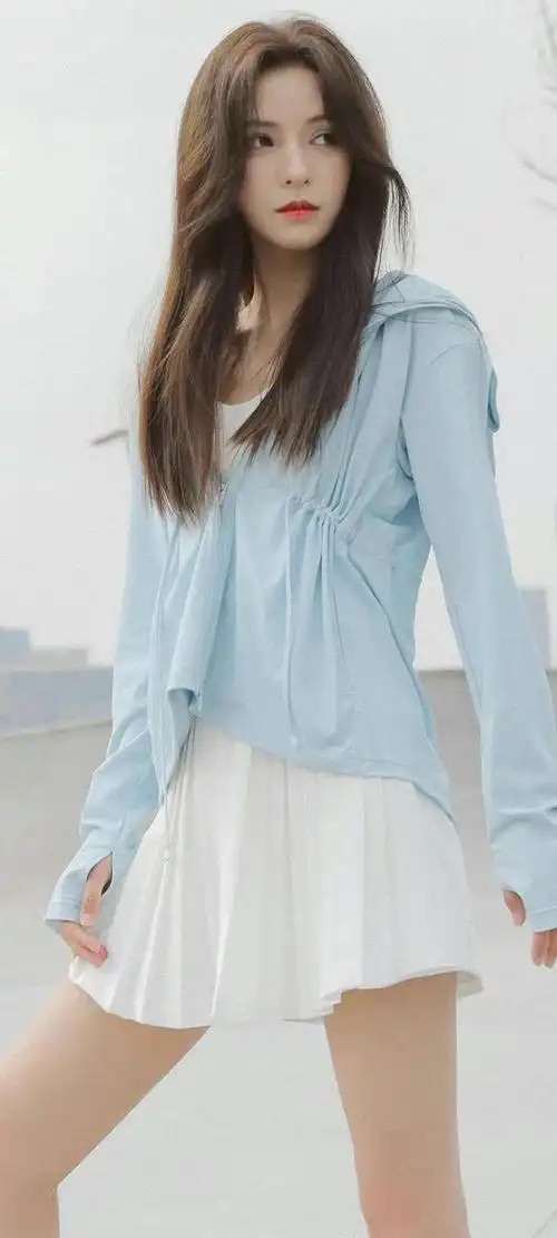 张予曦清新脱俗美图壁纸写真