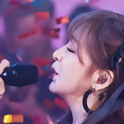 追星最高境界之我是总裁邀请自己的偶像王心凌来商演