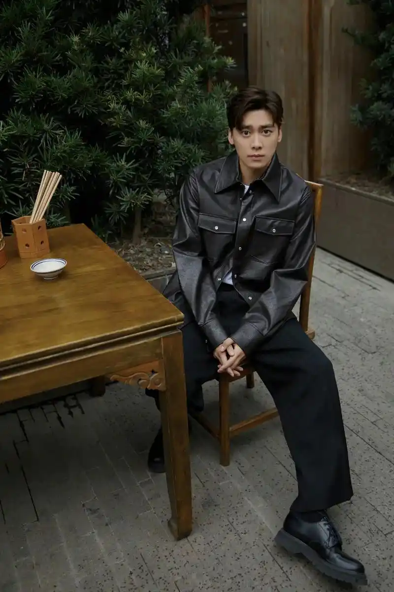 爱了爱了99表扬最近的张阿信~以后也照着速度发@李易峰工作室 - 抖