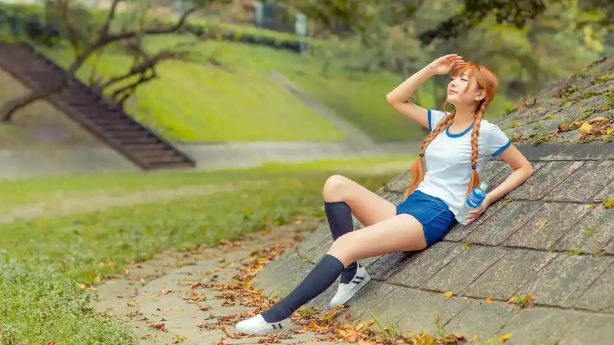 第一辑高清大图预览1920x1080_美女壁纸下载_美桌网