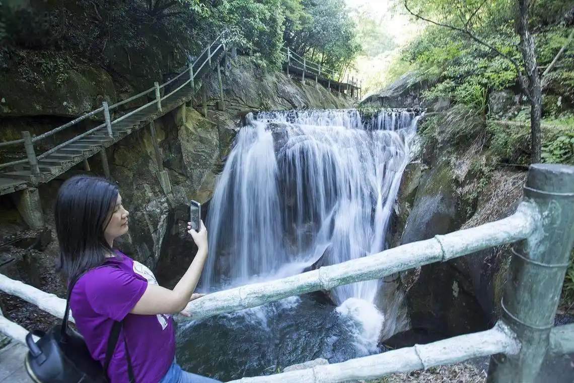 自然与人文的绝美融合 大觉山风景区位于中国江西省抚州市资溪县,是