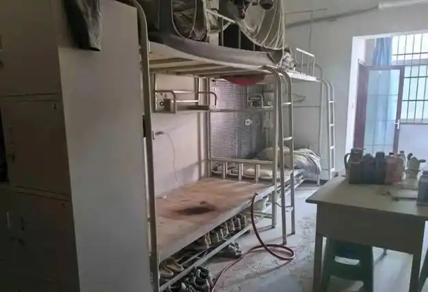 突发!学生宿舍清晨失火|火灾_网易订阅