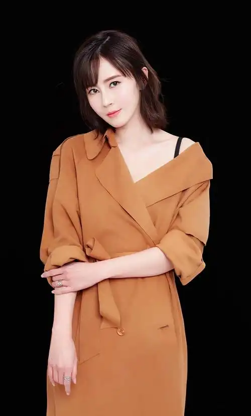 傅颖(中国香港女歌手)_石塘网