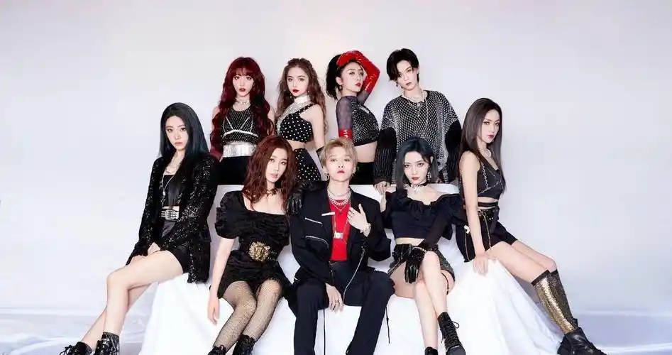 the9首秀成功翻盘,刘雨昕c位却被陆柯燃抢走风头,虞书欣唱功惊人获